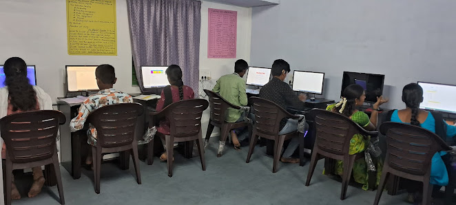 Students at Lab